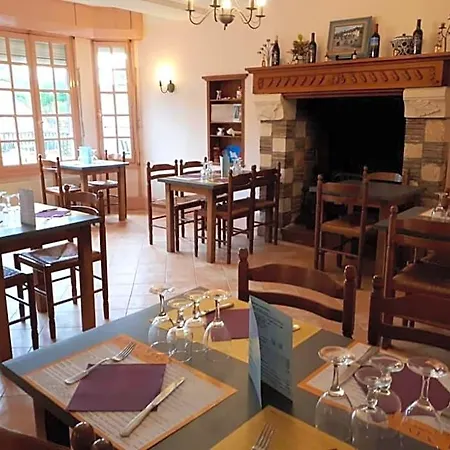 Restaurant&chambres D'hôtes L'eau Vive Couette-café Fatouville-Grestain