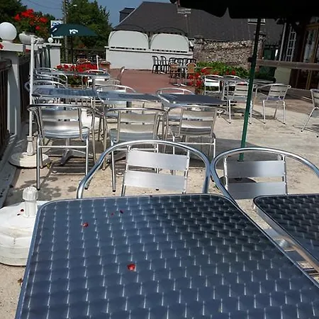 Bed & Breakfast Restaurant & D'hotes L'eau Vive 3*