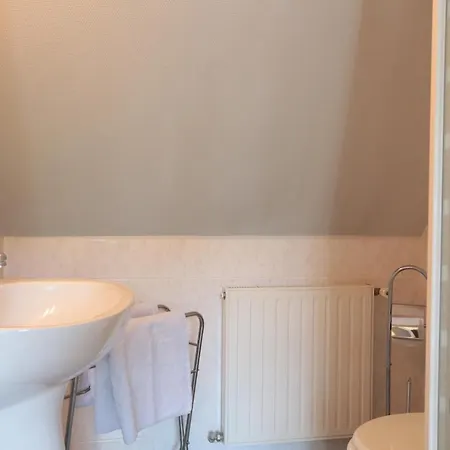 Restaurant & D'hotes L'eau Vive 3*